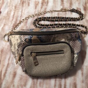 Steve‎ Madden Blue Snake Print Gold Chain Crossbody Purse